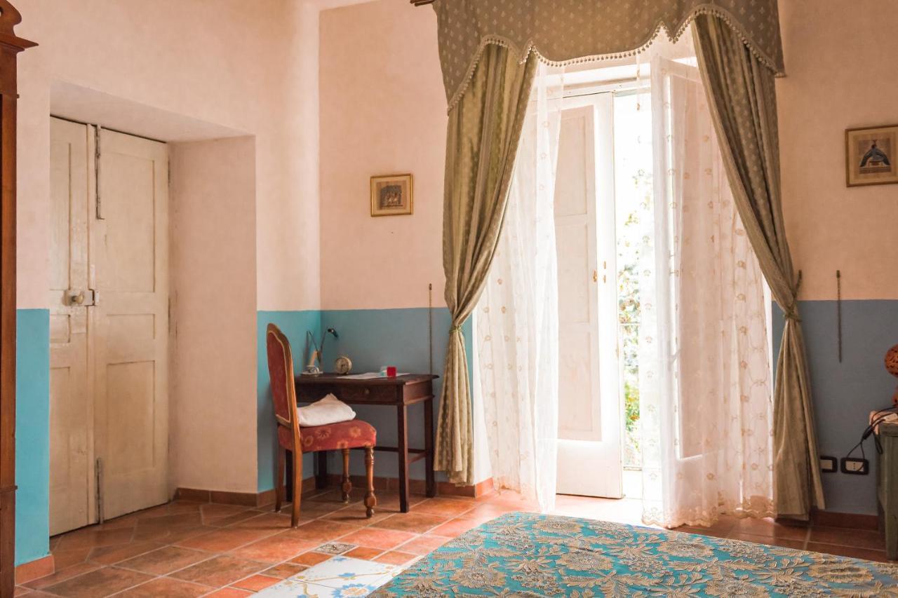 Palazzo Pascale Bed & Breakfast Casal Sottano Екстериор снимка