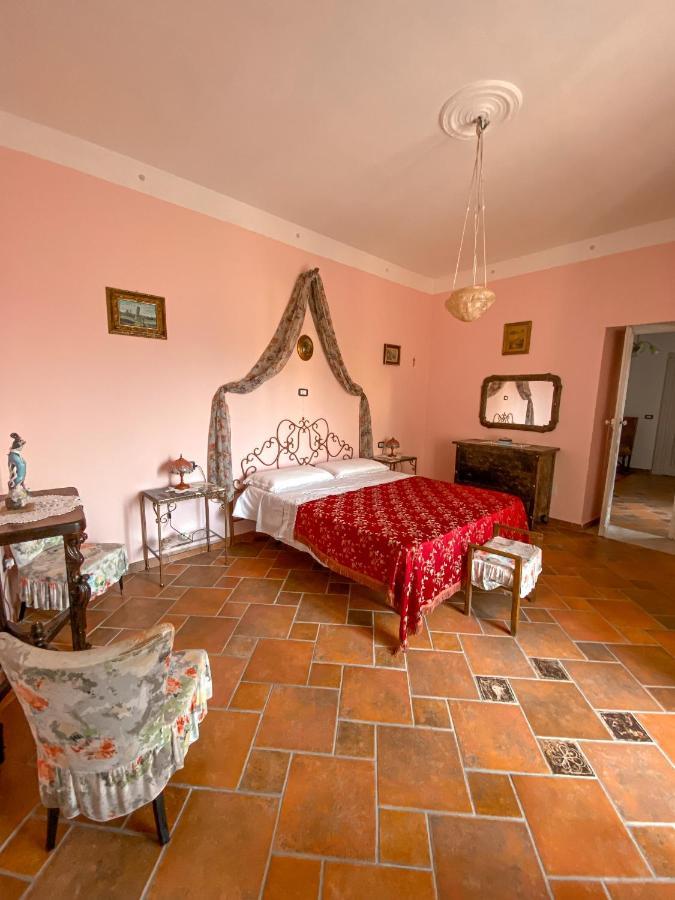 Palazzo Pascale Bed & Breakfast Casal Sottano Екстериор снимка